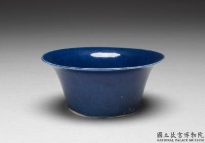 图片[2]-Flared teacup with cobalt blue glaze, Ming dynasty, Jiajing reign (1522-1566)-China Archive